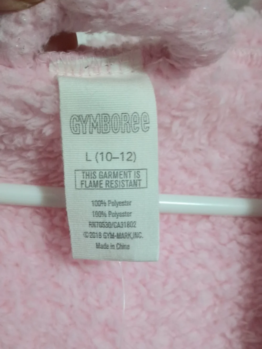 #.  NWT Gymboree Girl Bath Robe. Size: L(10-14)